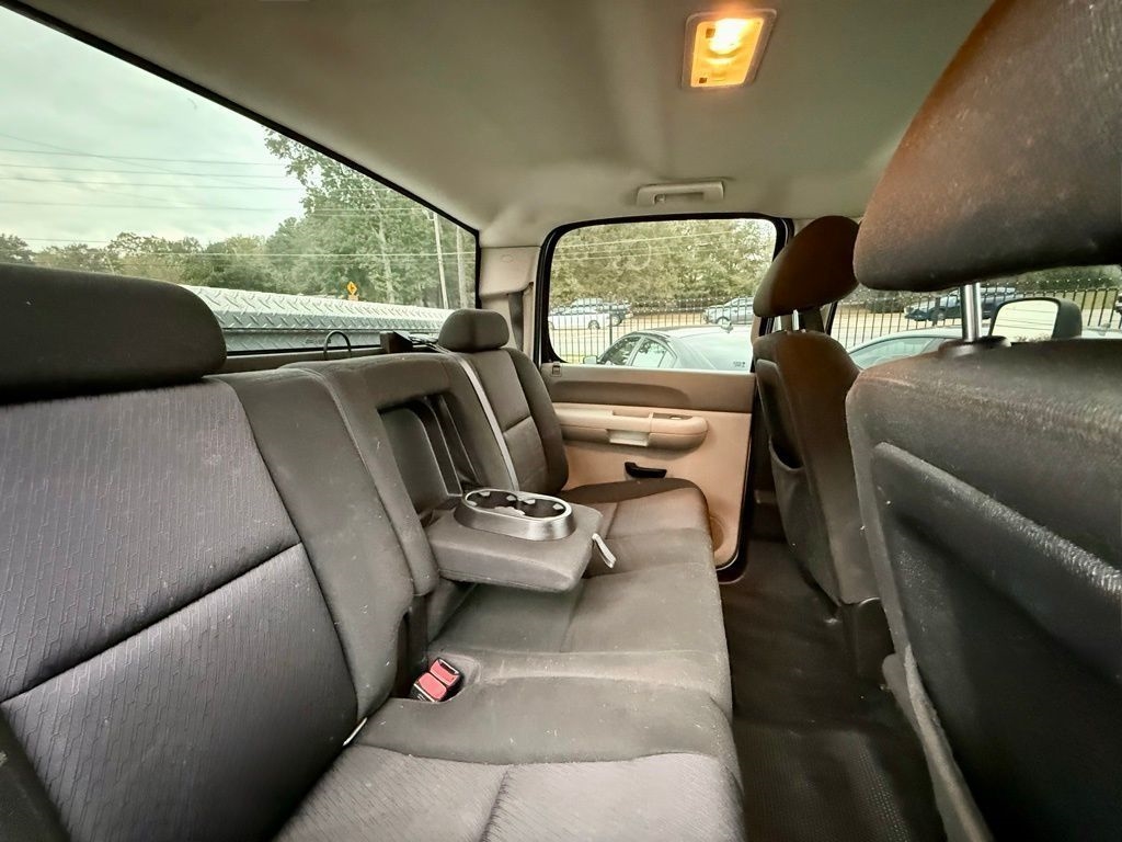 GMC Sierra 2500HD Work Truck Crew Cab 4WD 2011