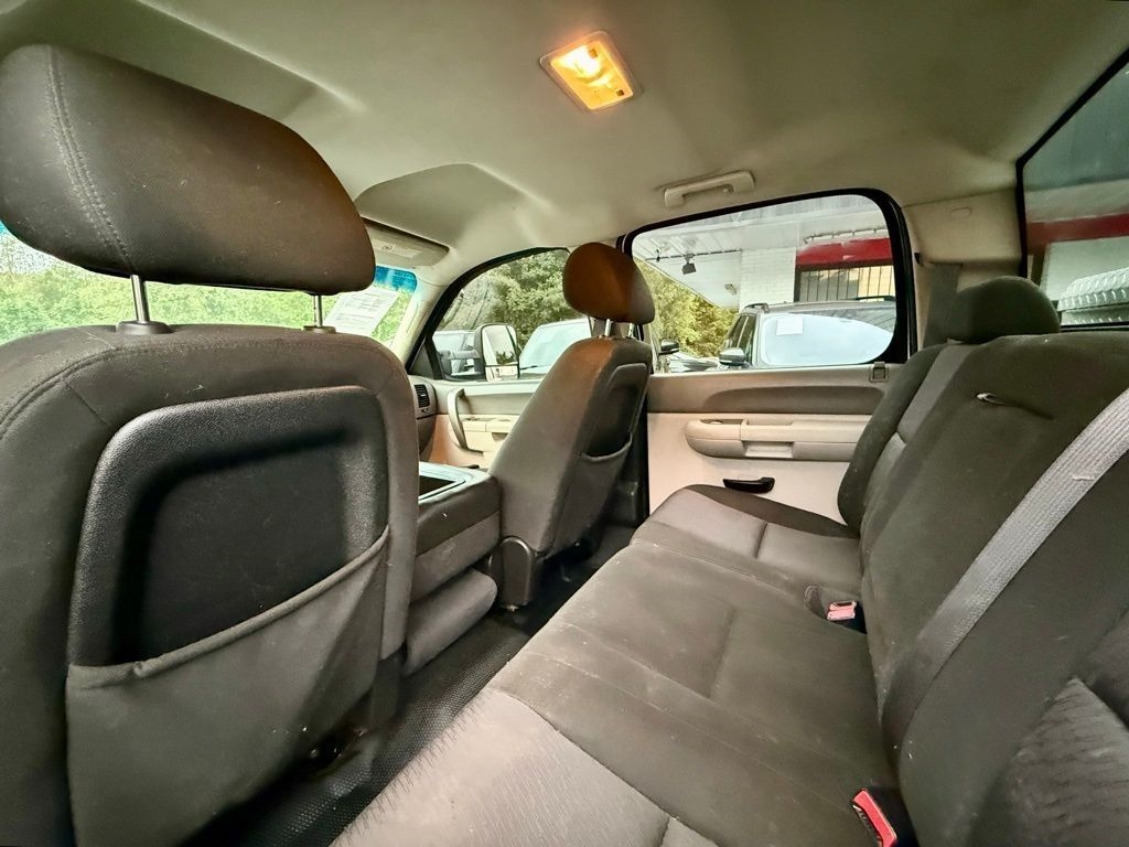 GMC Sierra 2500HD Work Truck Crew Cab 4WD 2011