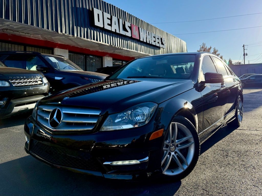 2013 Mercedes-Benz C-Class C300 Luxury