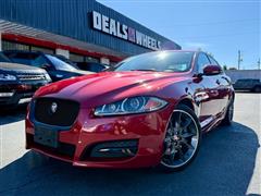 2015 Jaguar XF-Series 