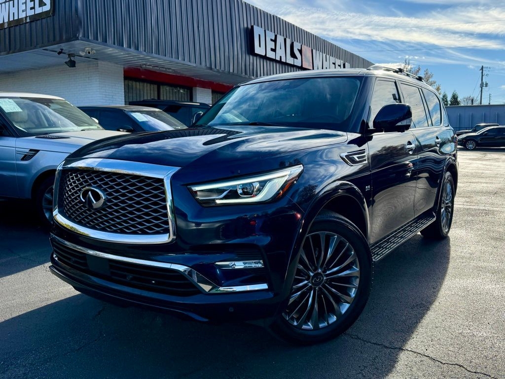 2018 INFINITI QX80 Base's photo