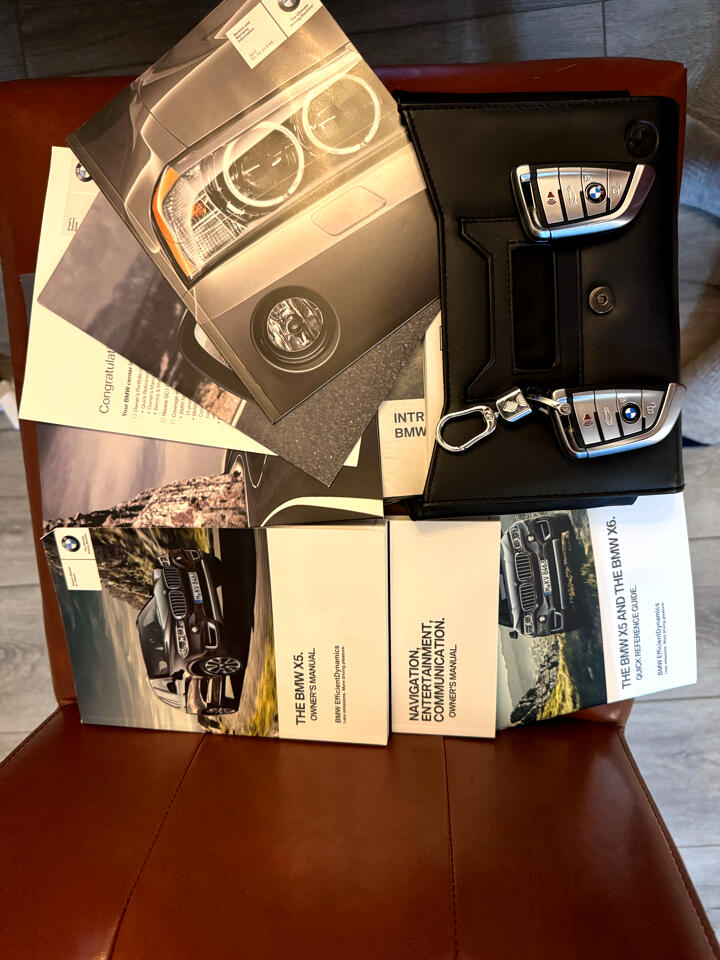 BMW X5  2015 BMW X5  2015