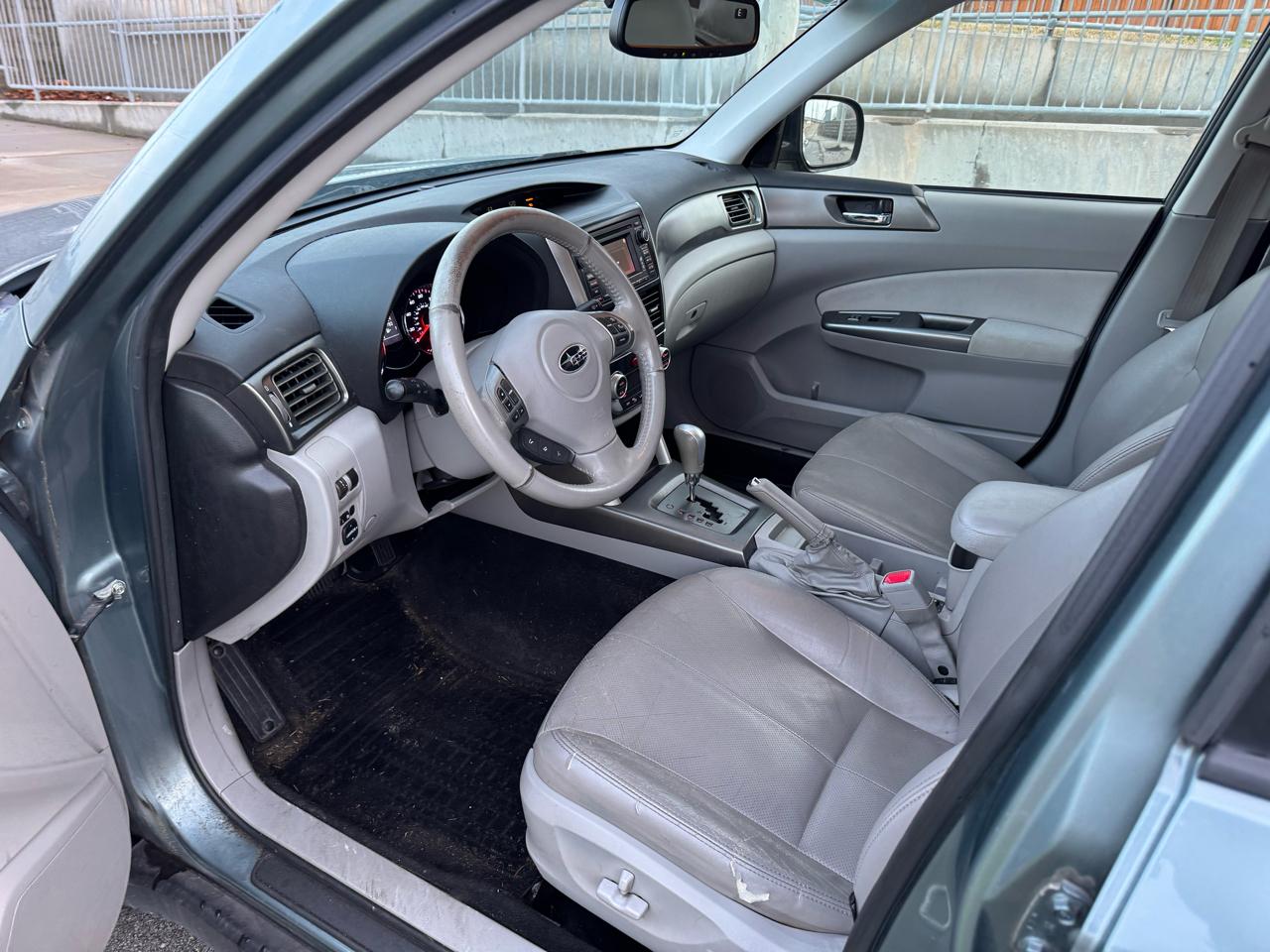 Subaru Forester  2011