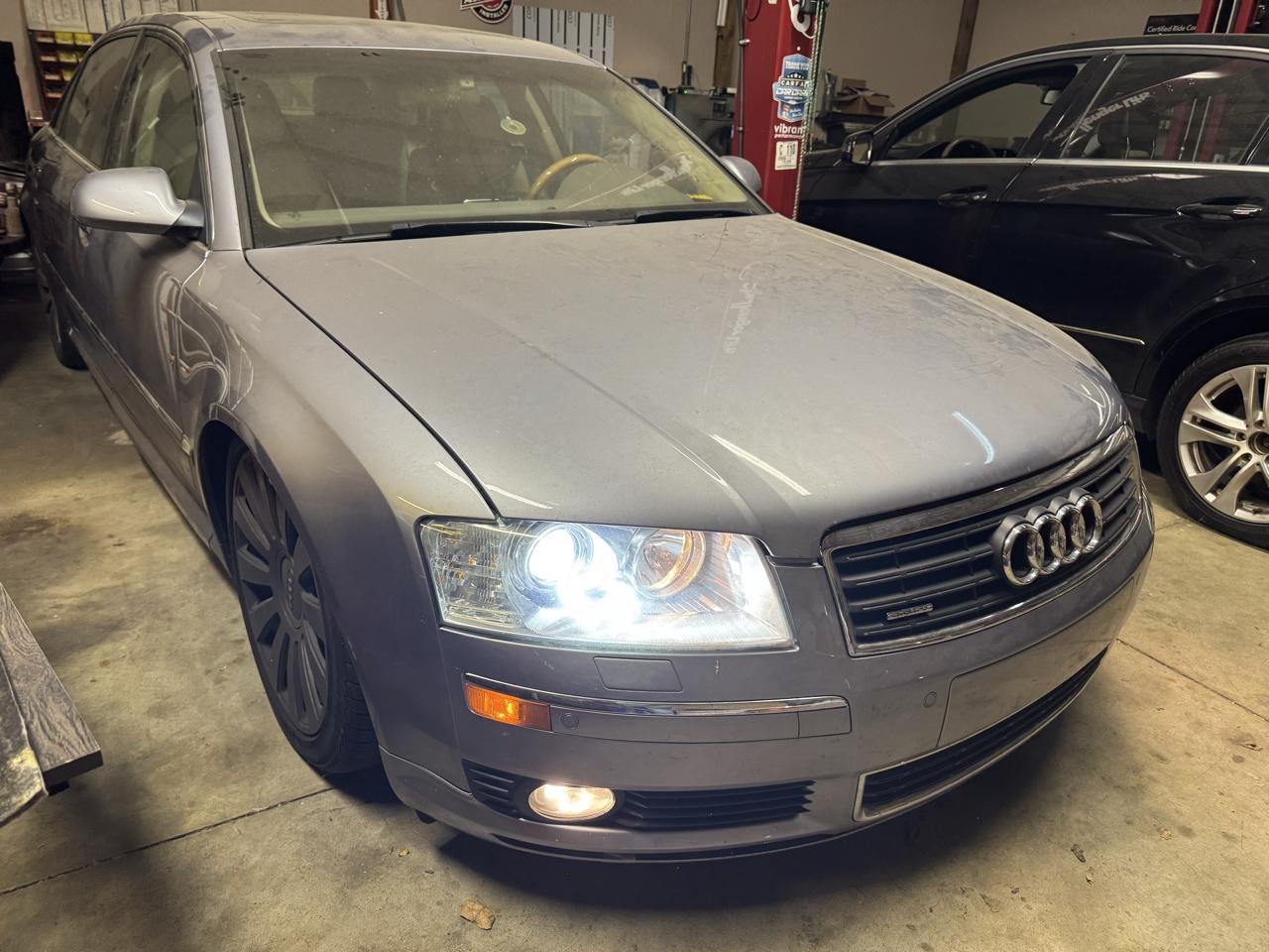 Audi A8 L quattro 2005