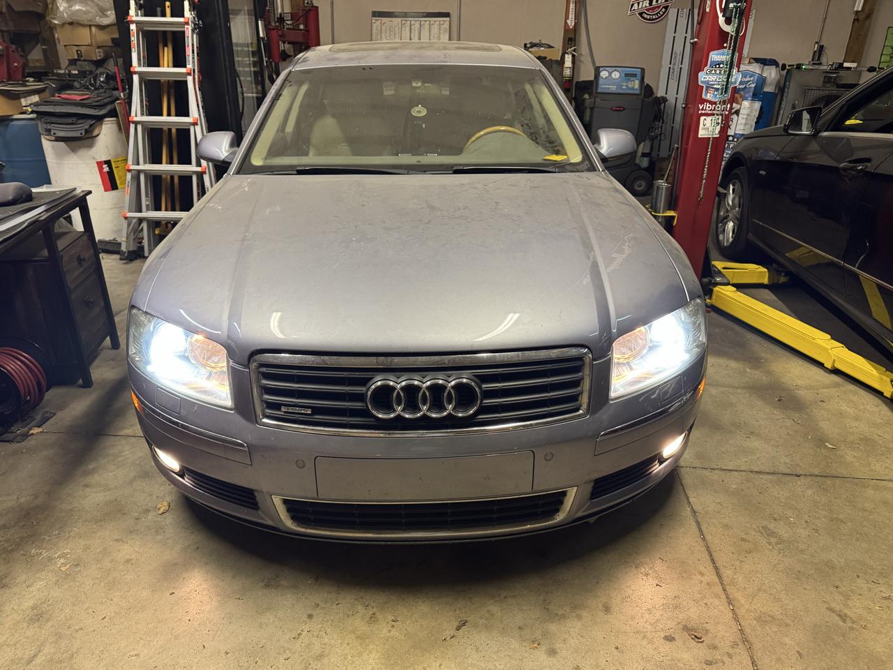 Audi A8 L quattro 2005