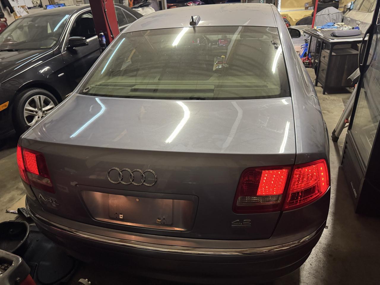 Audi A8 L quattro 2005