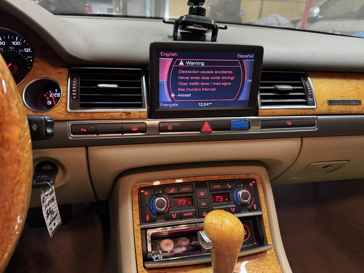Audi A8 L quattro 2005
