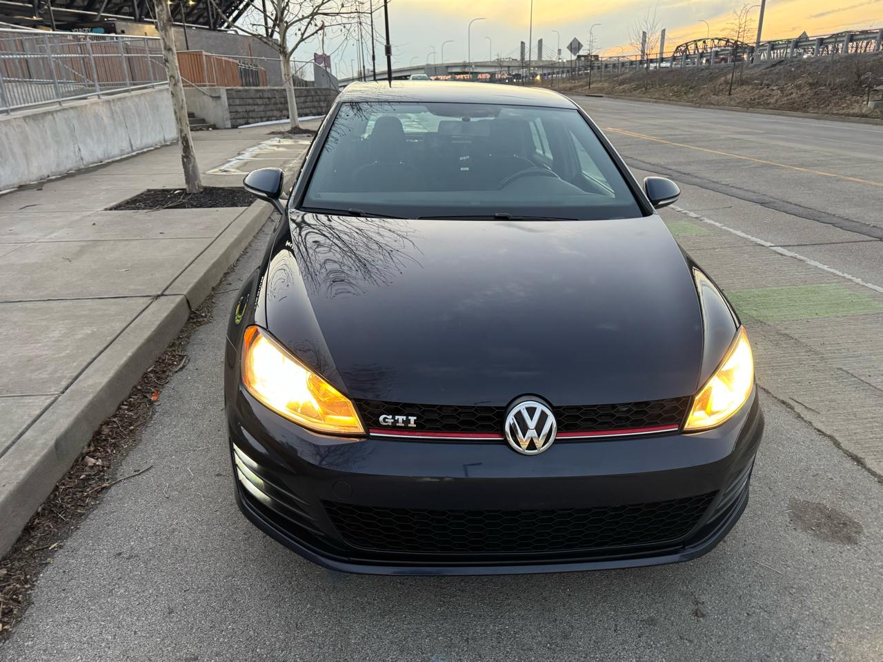 Volkswagen Golf GTI  2017