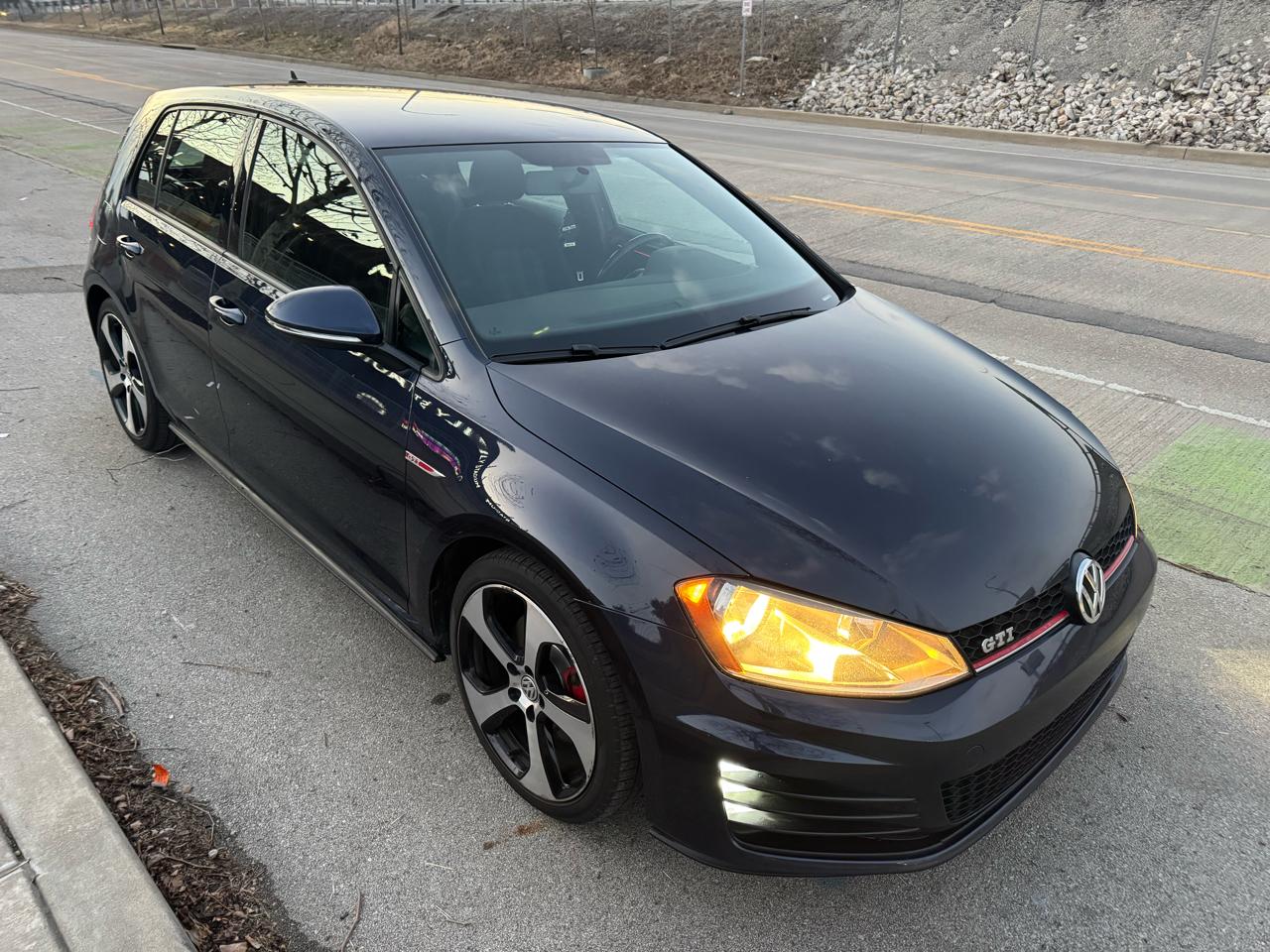 Volkswagen Golf GTI  2017