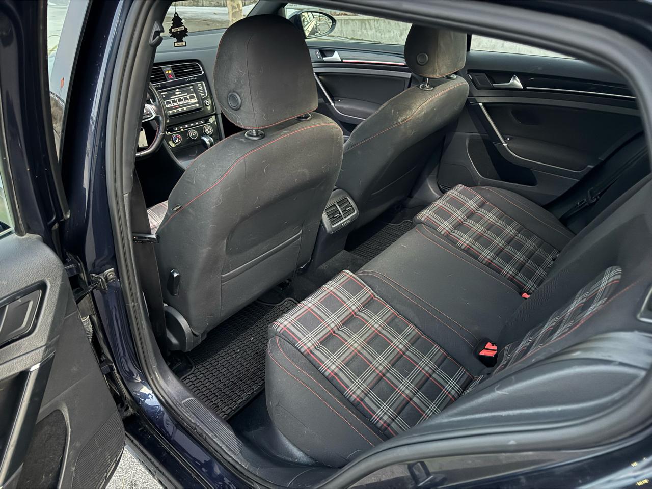 Volkswagen Golf GTI  2017