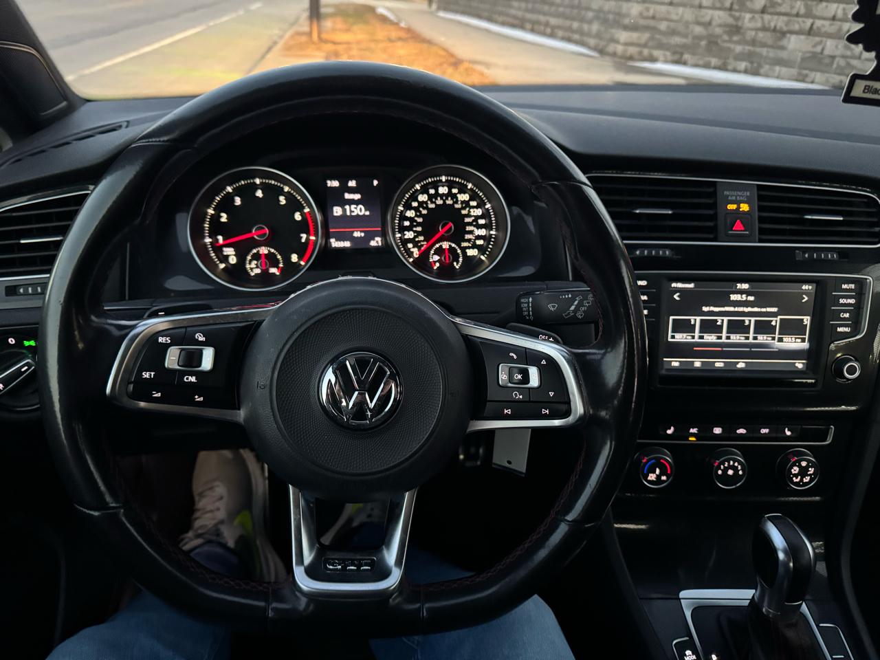 Volkswagen Golf GTI  2017
