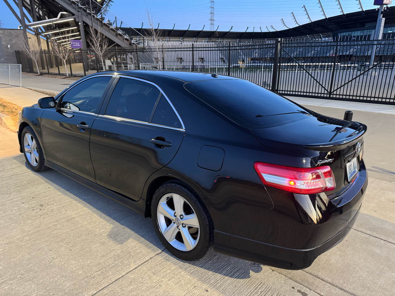 Toyota Camry  2010
