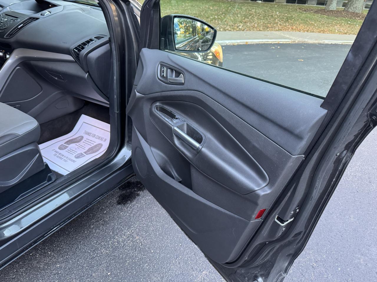 Ford Escape  2016