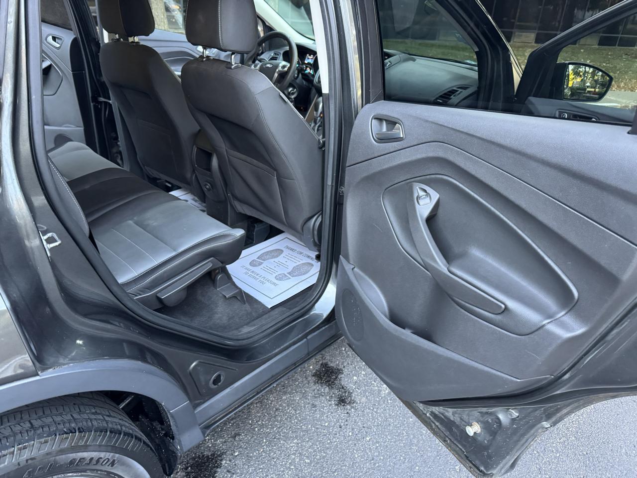 Ford Escape  2016