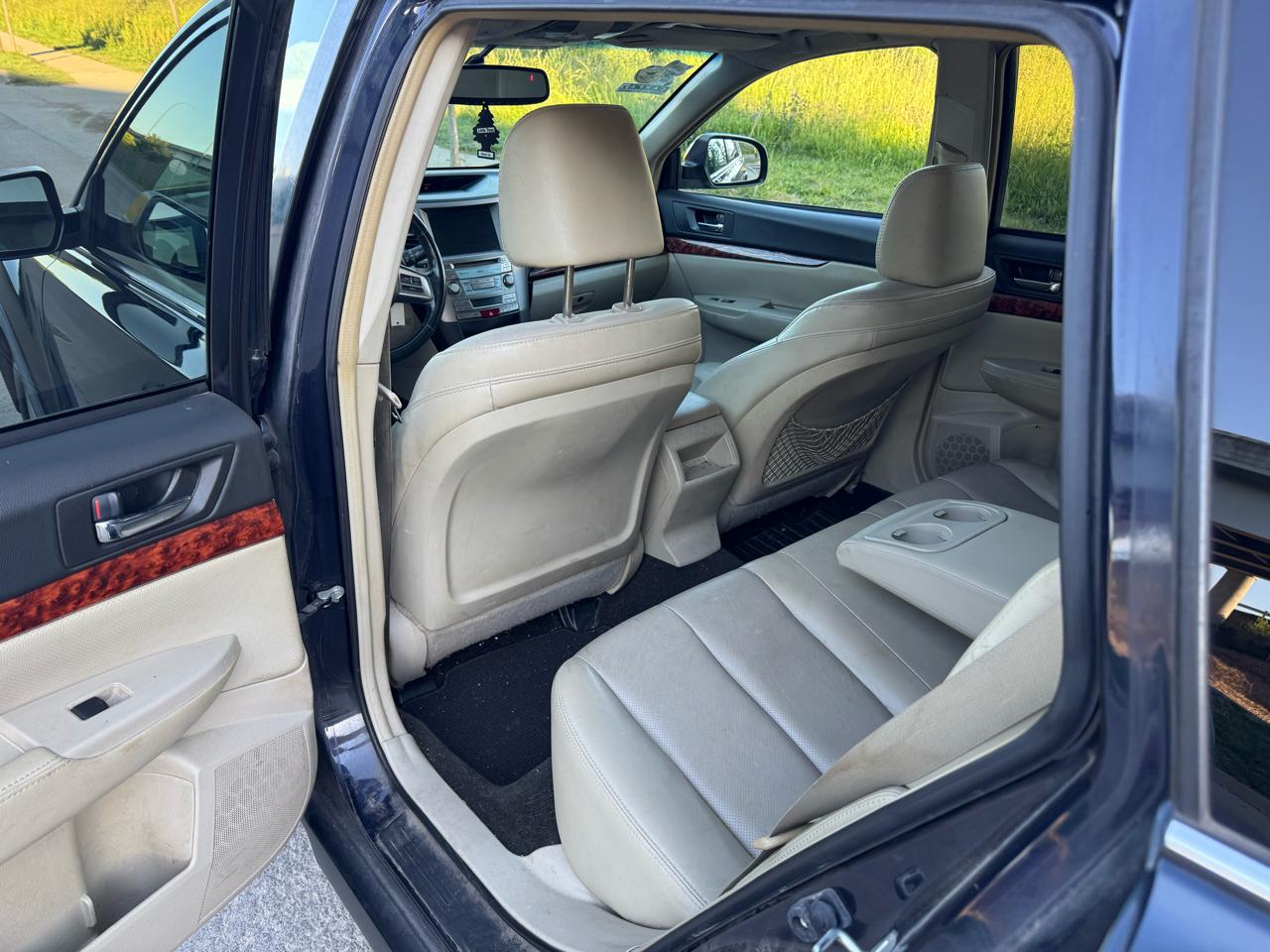 Subaru Outback  2012