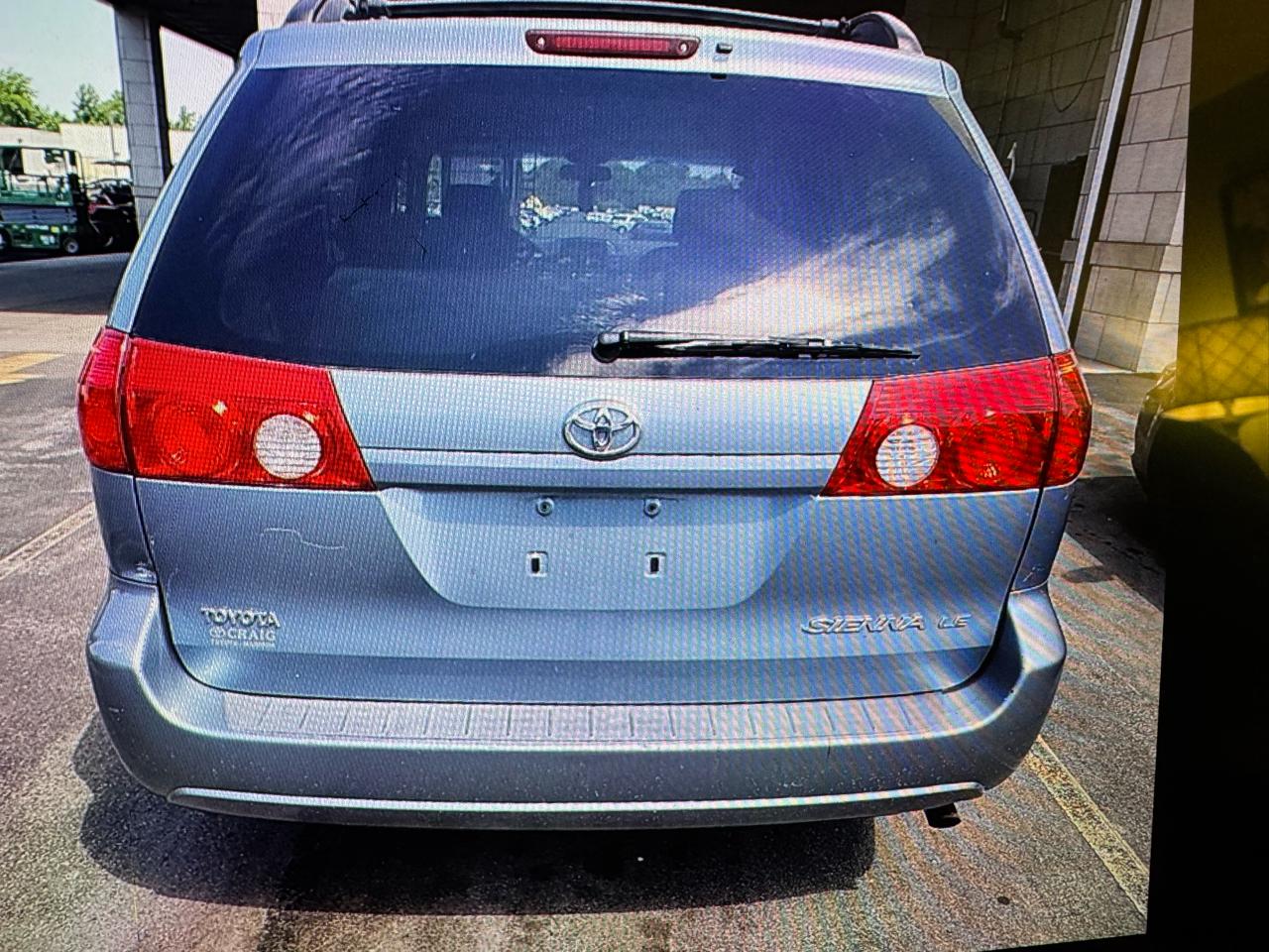 Toyota Sienna  2008