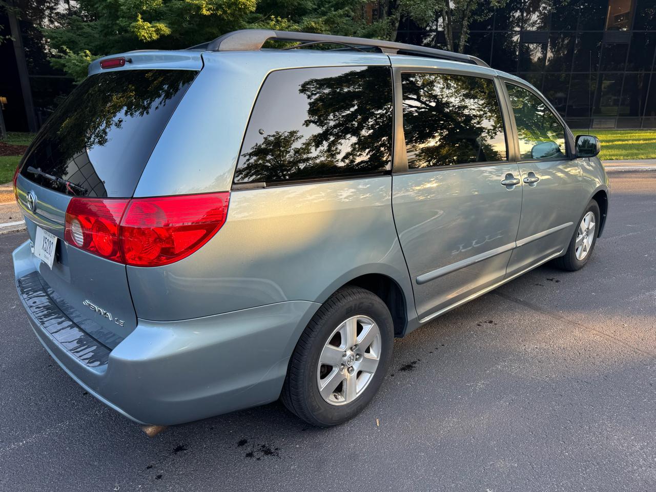 Toyota Sienna  2008