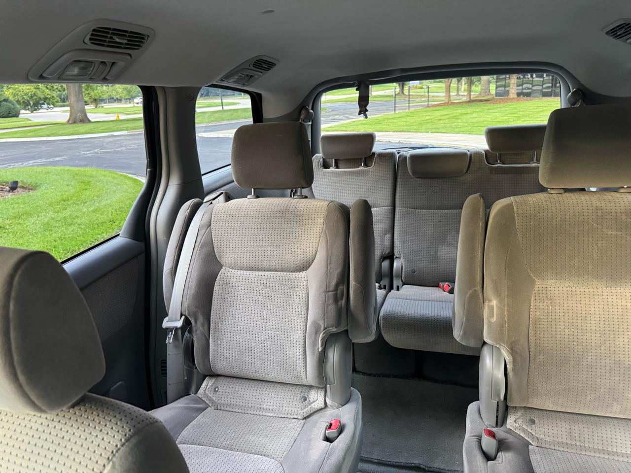 Toyota Sienna  2008