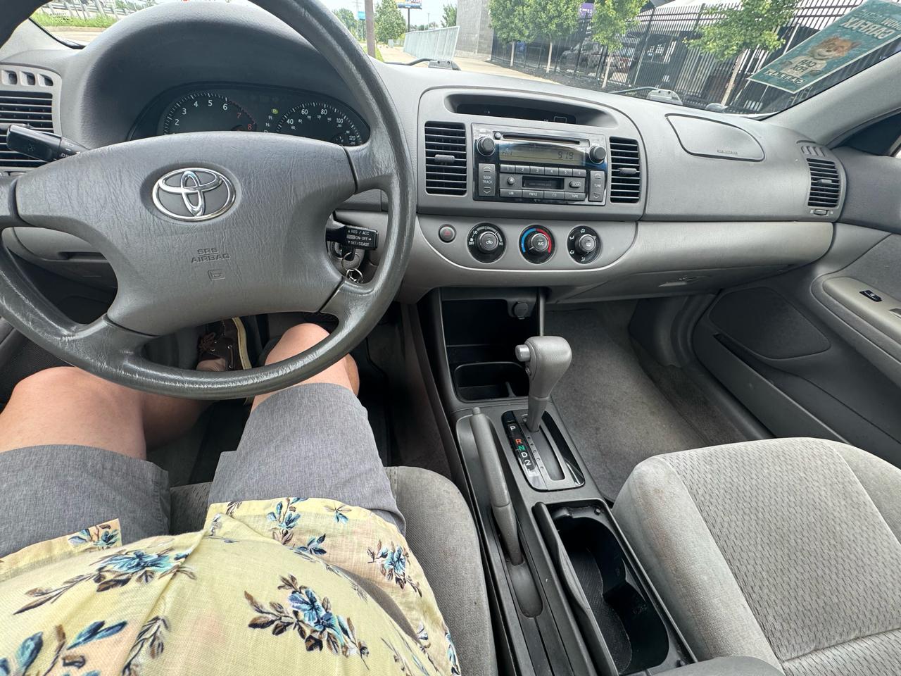 Toyota Camry  2004