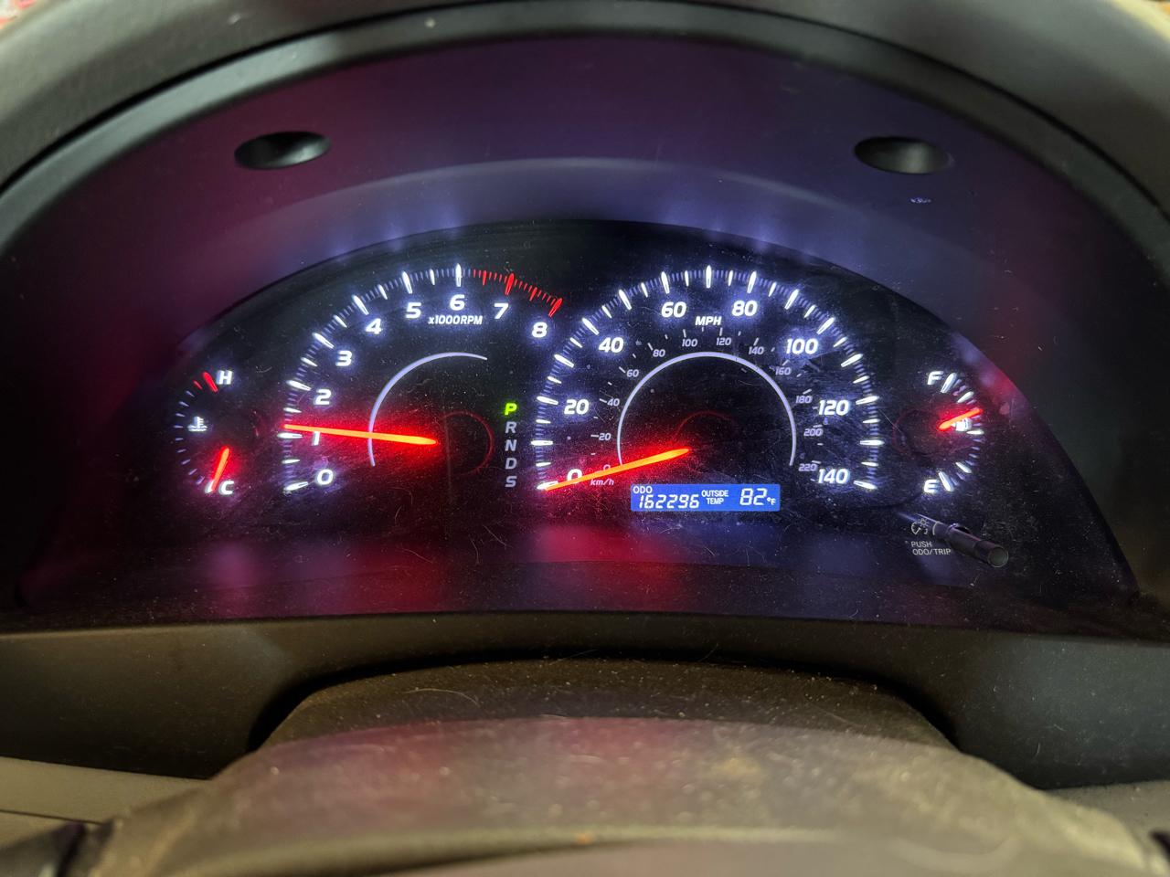 Toyota Camry LE 6-Spd AT 2010