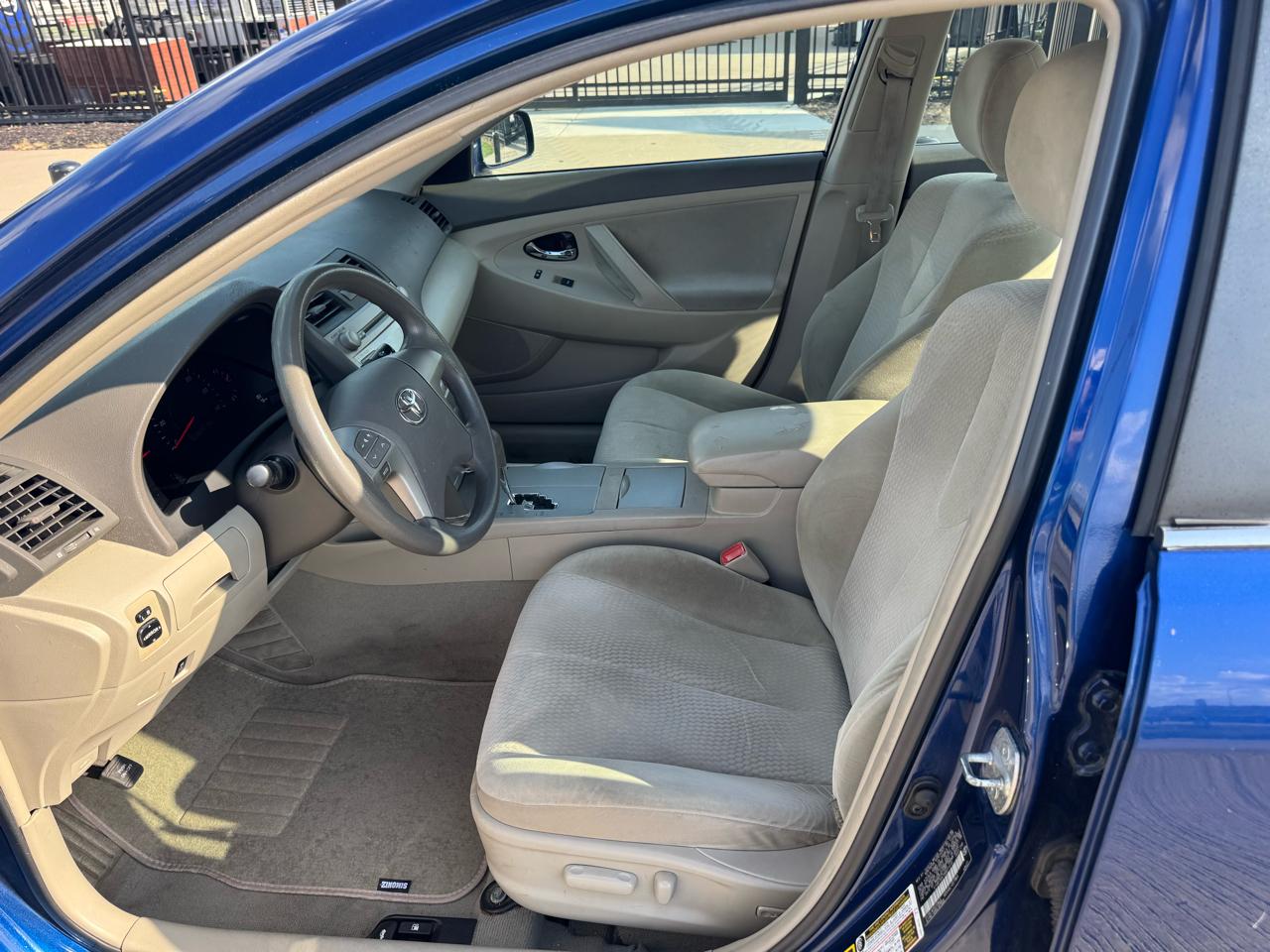 Toyota Camry  2010
