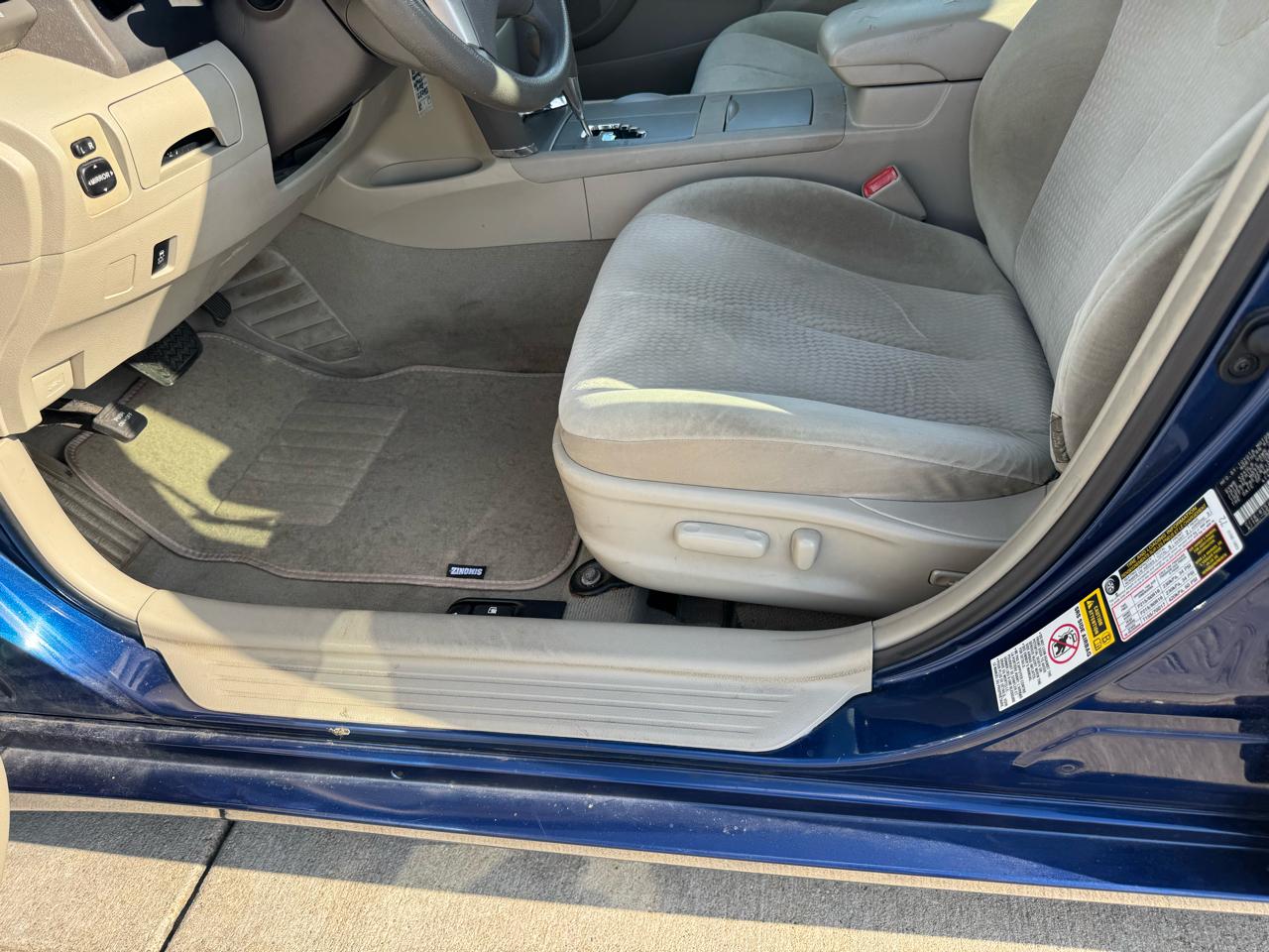 Toyota Camry  2010