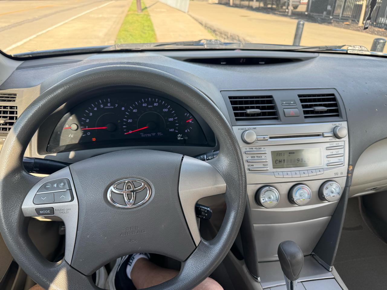 Toyota Camry  2010