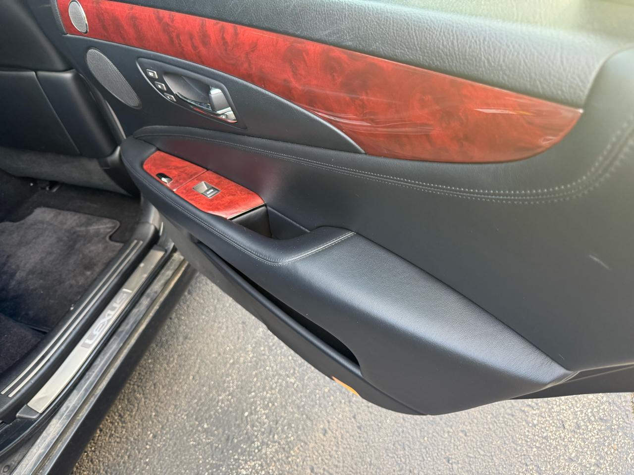 Lexus LS 460 L 2007