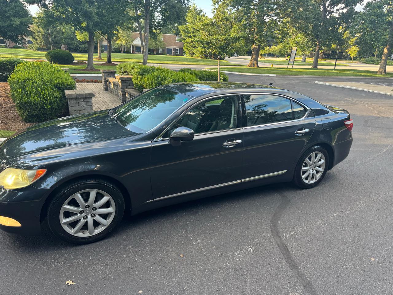 Lexus LS 460 L 2007