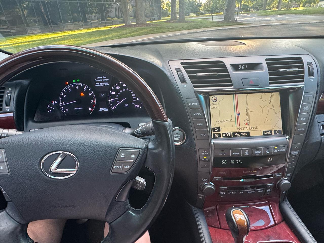 Lexus LS 460 L 2007