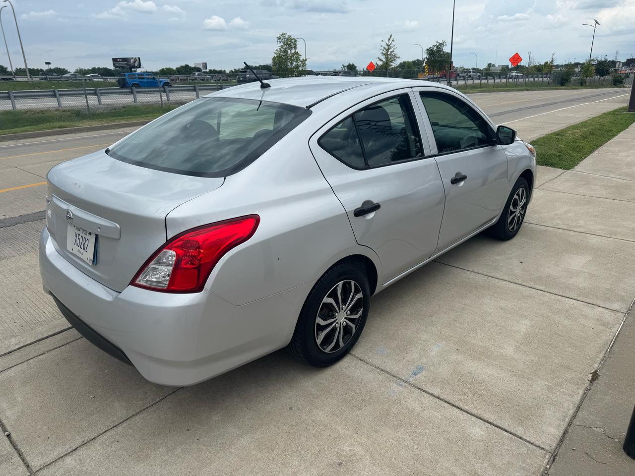 Nissan Versa S 2018