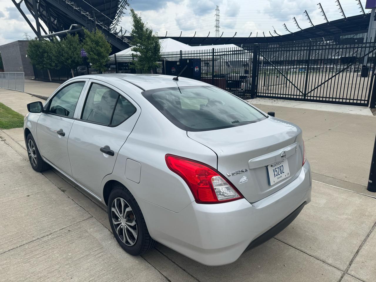Nissan Versa S 2018