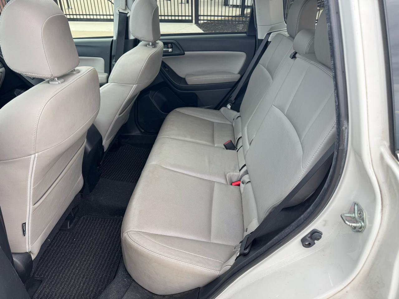 Subaru Forester  2017