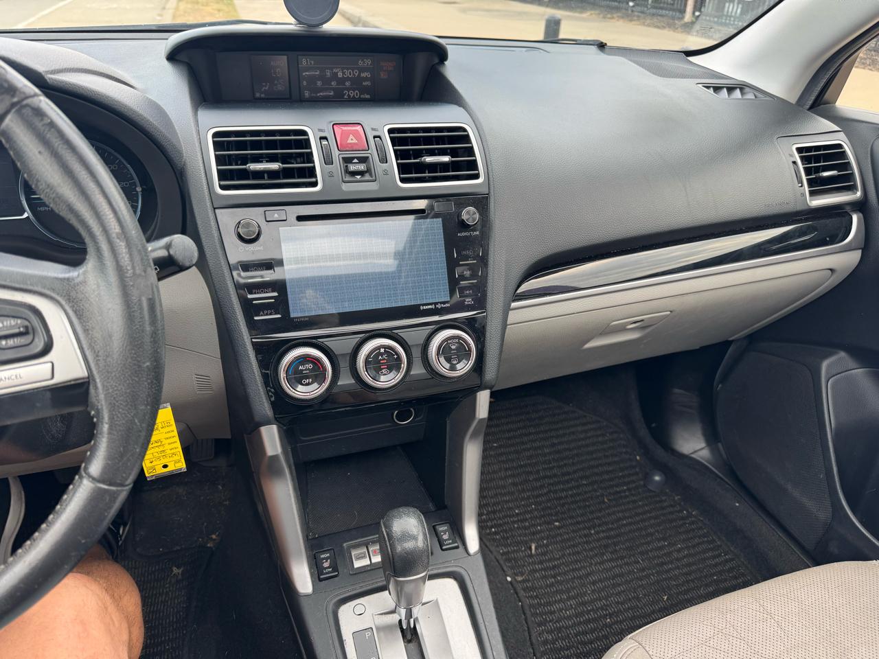 Subaru Forester  2017