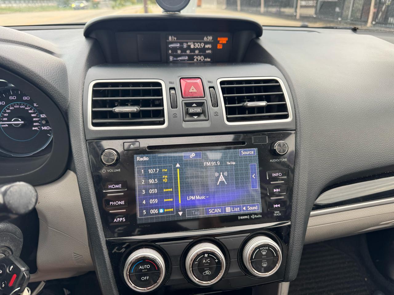 Subaru Forester  2017