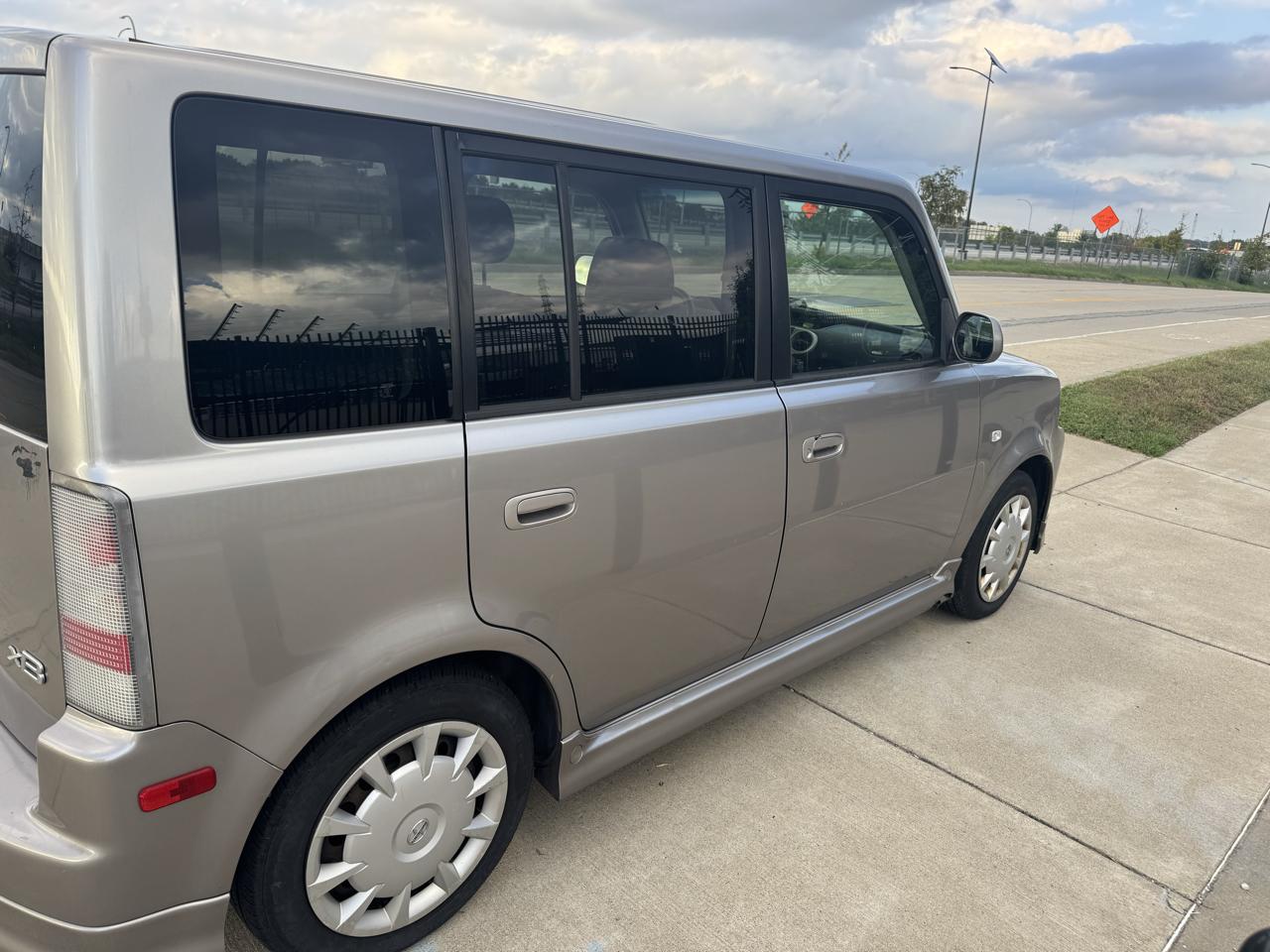 Scion xB  2006