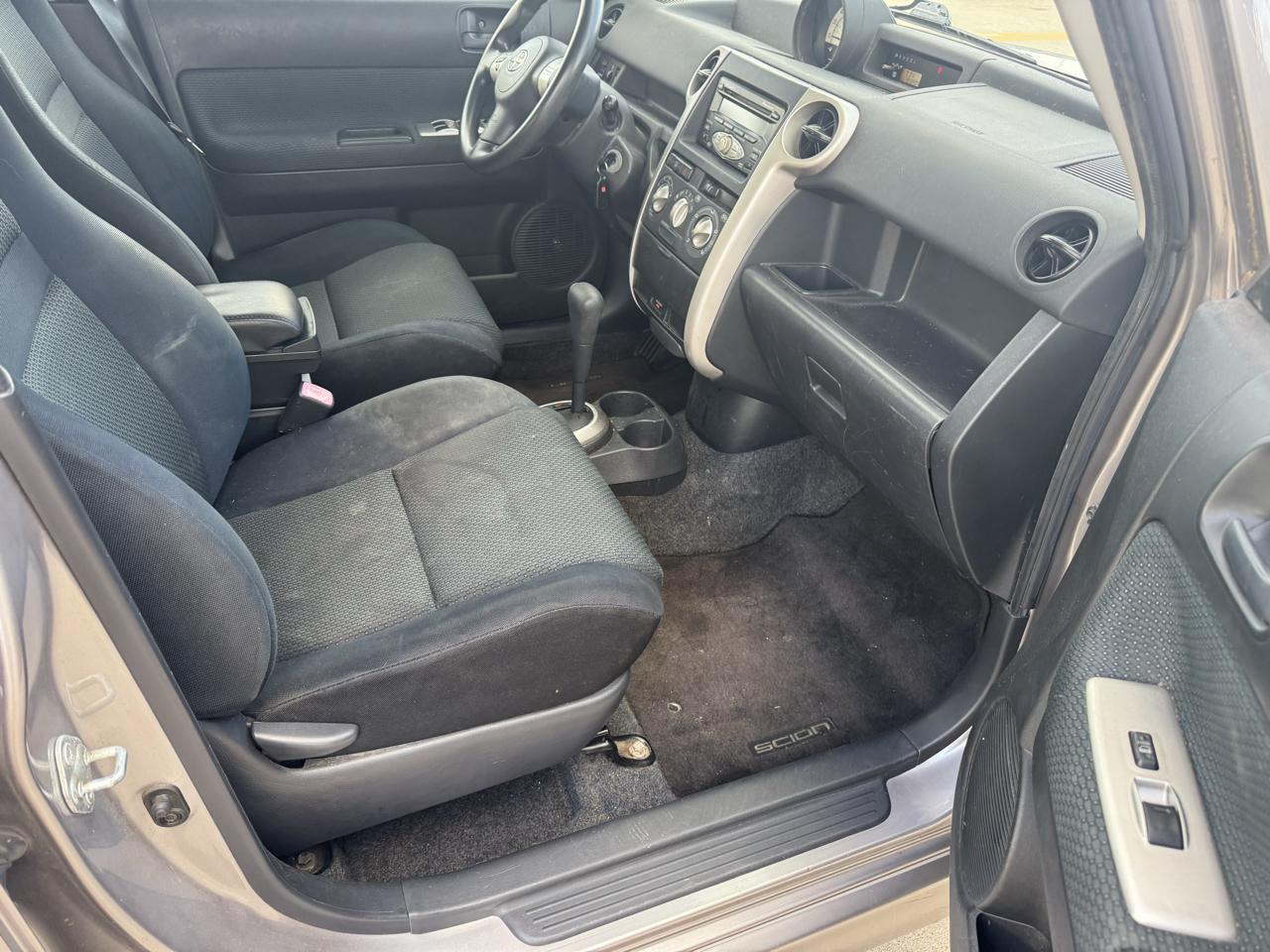Scion xB  2006