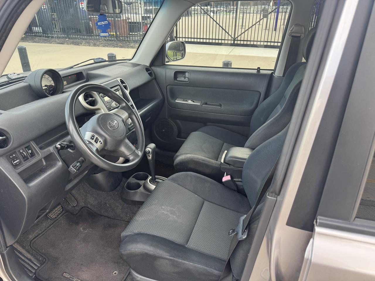 Scion xB  2006