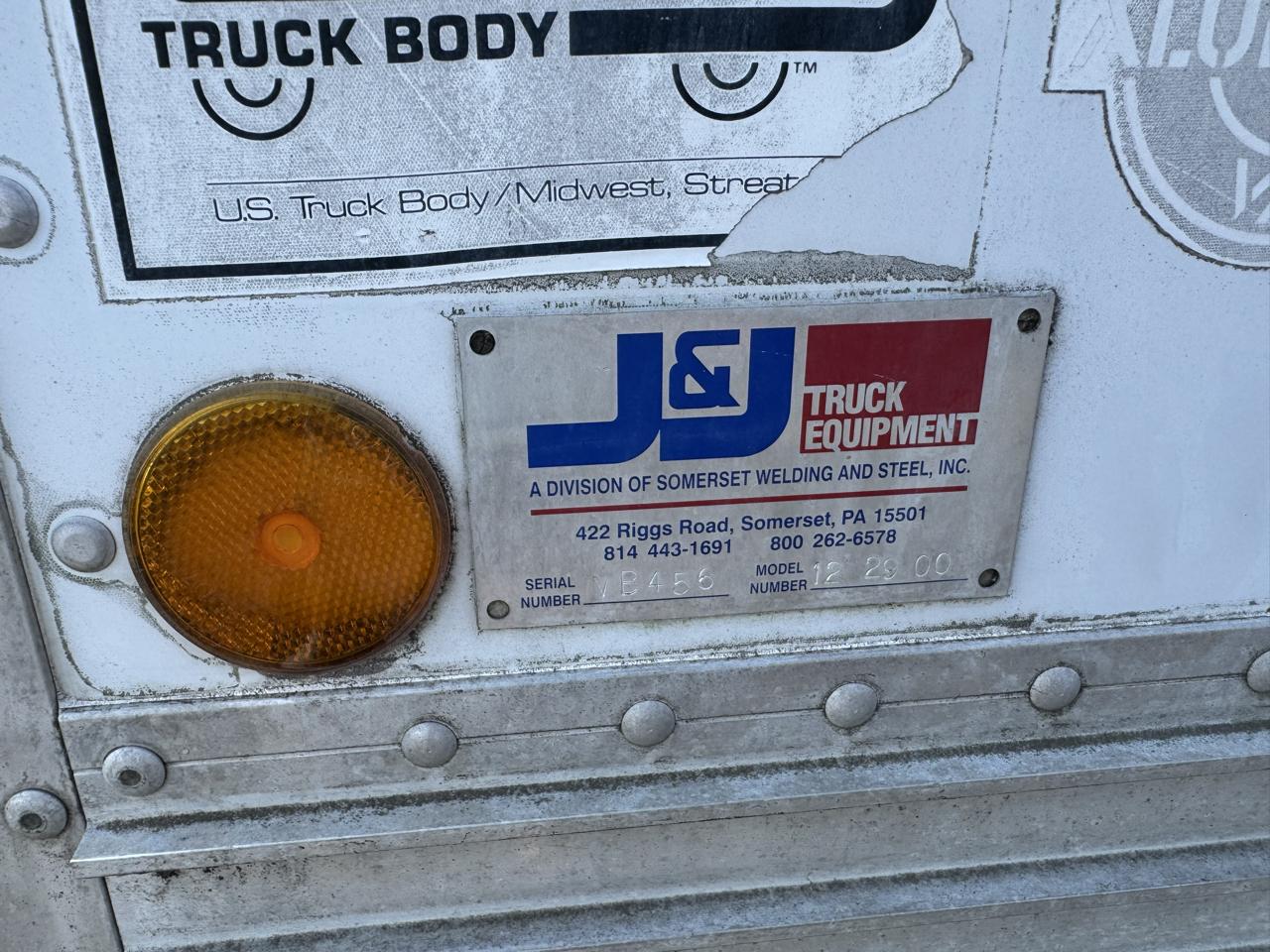GMC W55042  2001