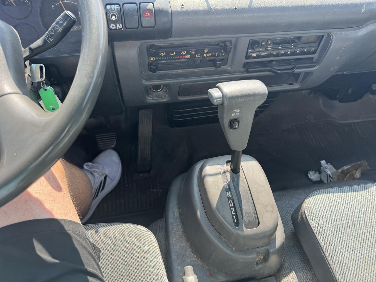 GMC W55042  2001