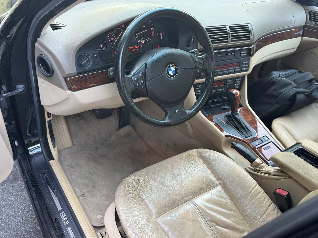 BMW 5-Series  1999