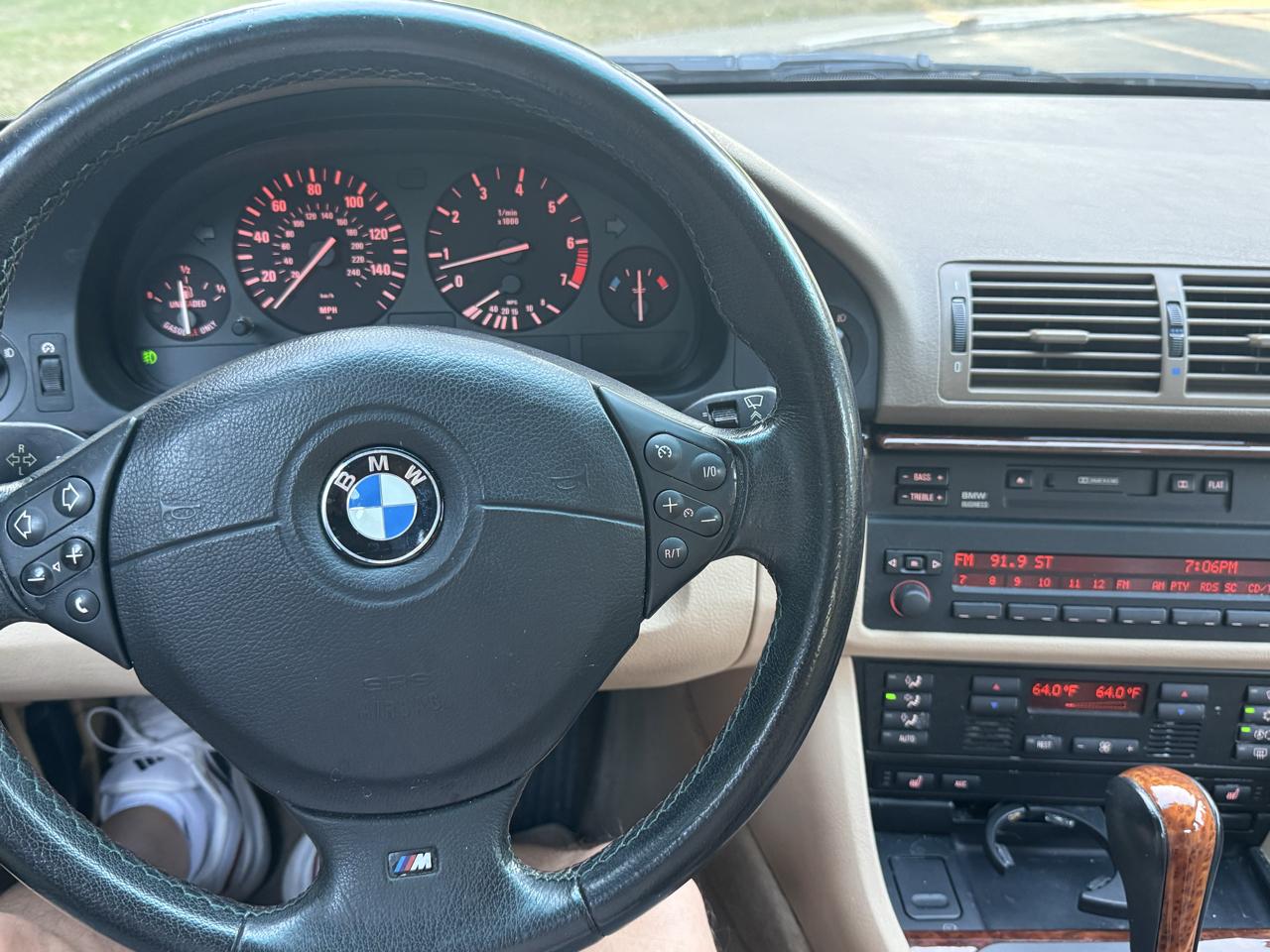 BMW 5-Series  1999