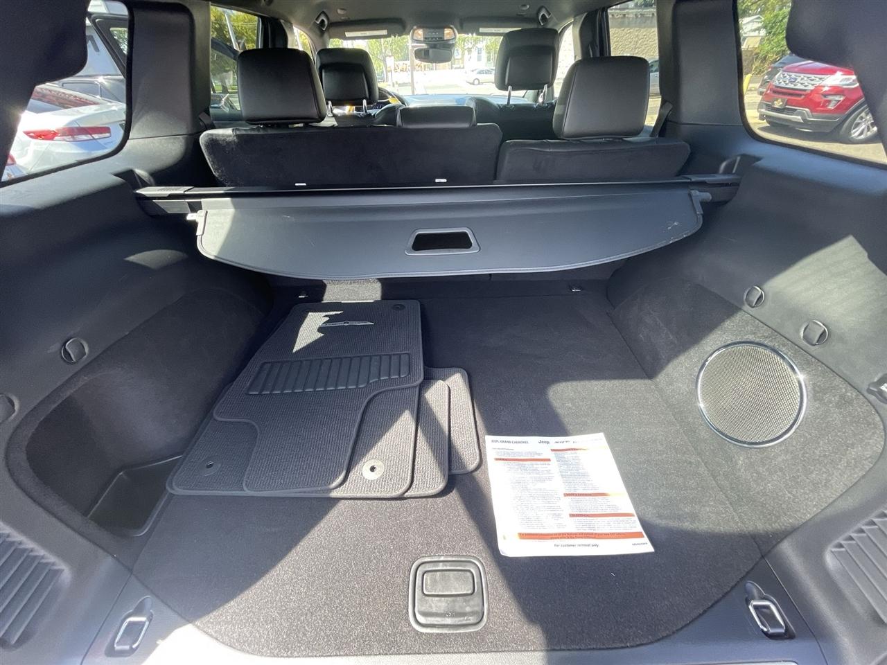 Jeep Grand Cherokee  2021