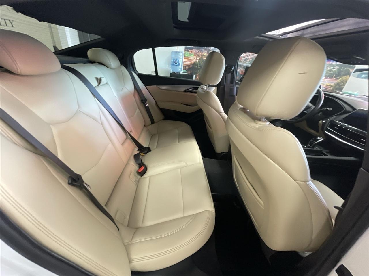 Cadillac CT5  2021