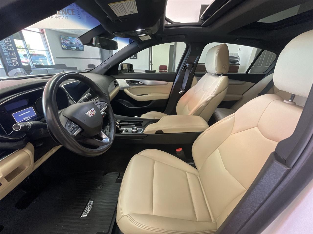 Cadillac CT5  2021