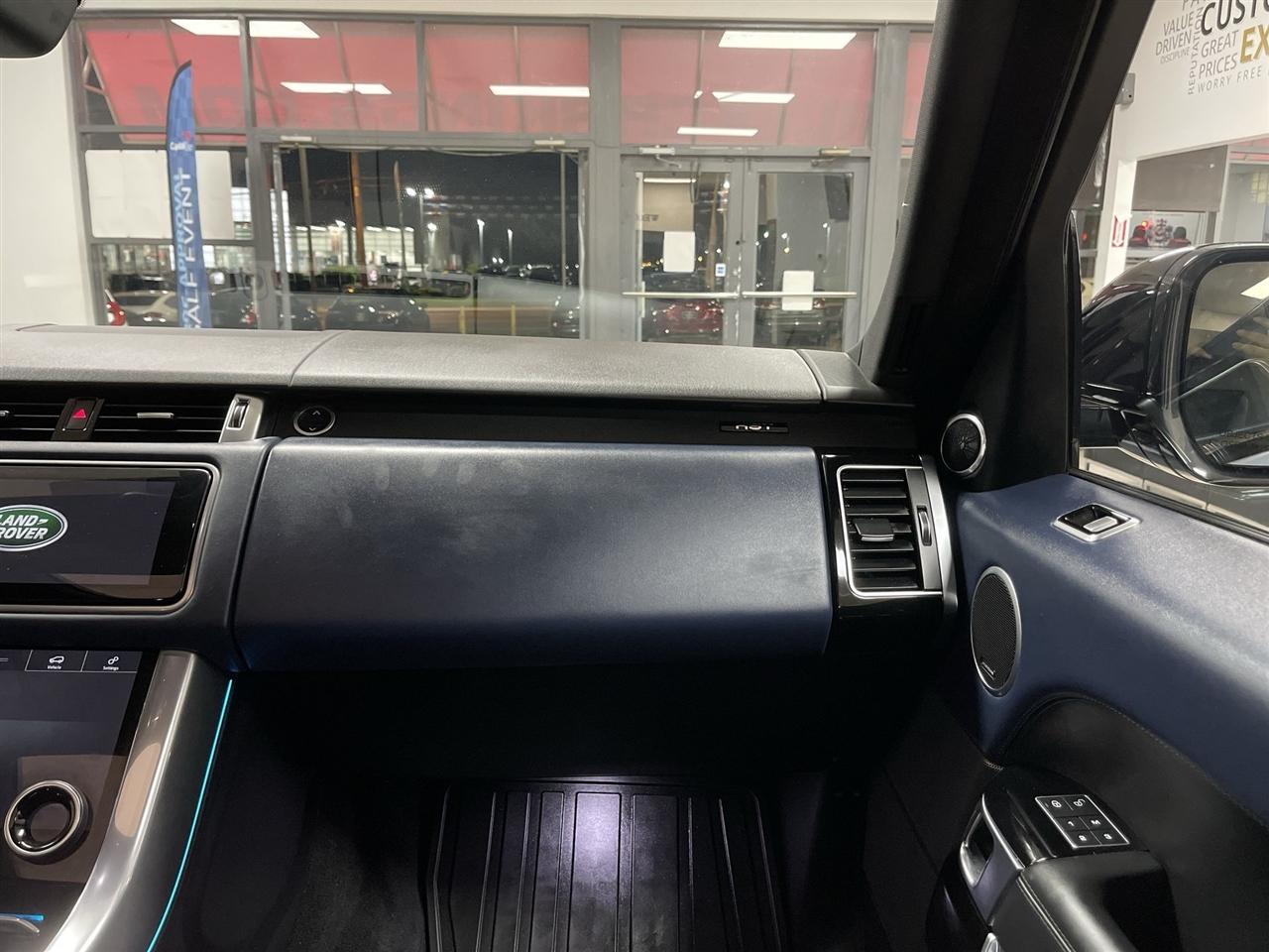 Land Rover Range Rover Sport HST 4D SUV 2020
