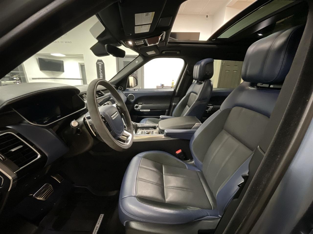 Land Rover Range Rover Sport HST 4D SUV 2020