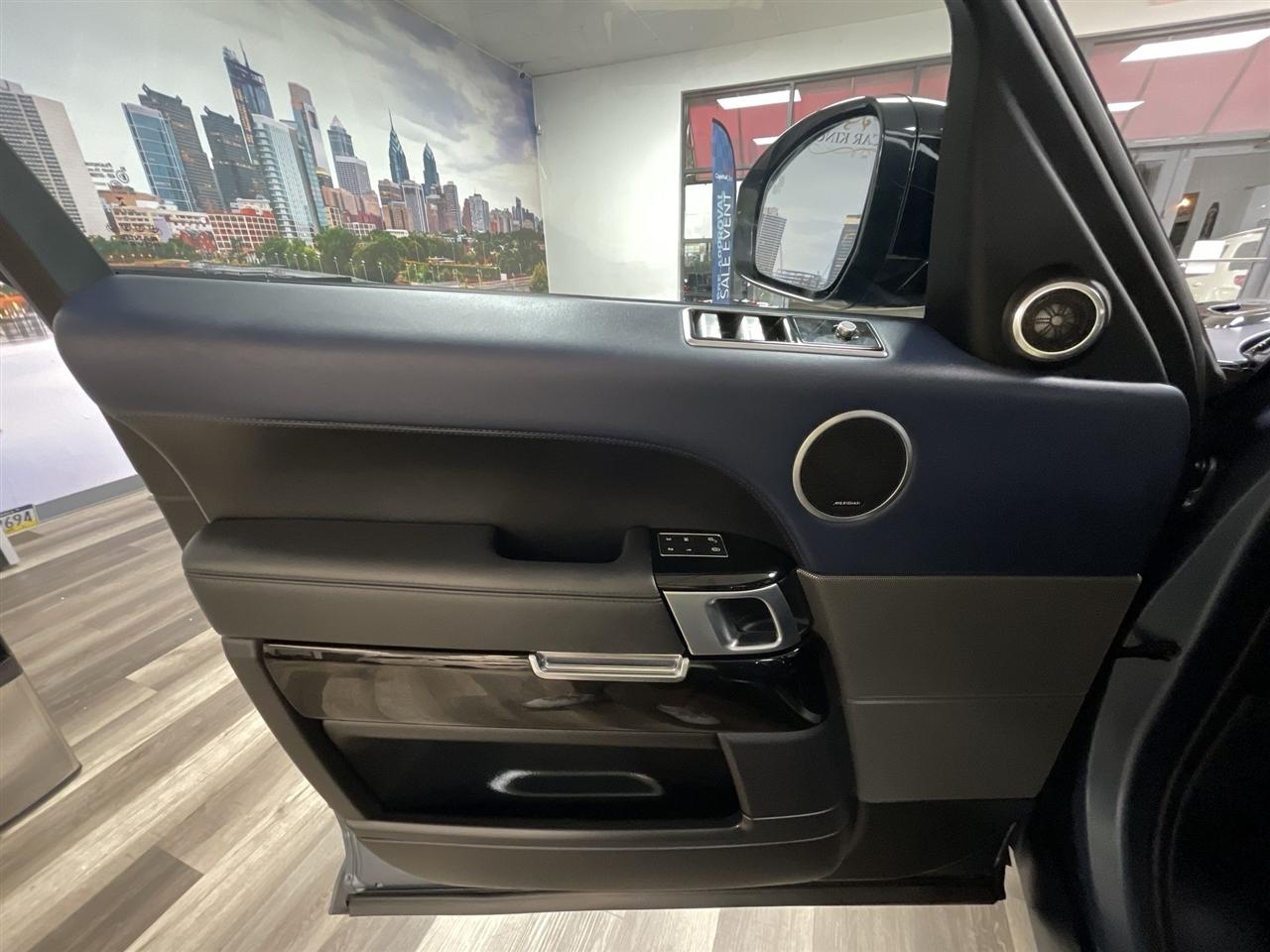 Land Rover Range Rover Sport HST 4D SUV 2020