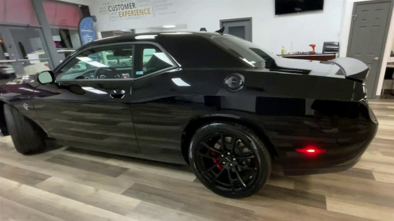 Dodge Challenger  2023