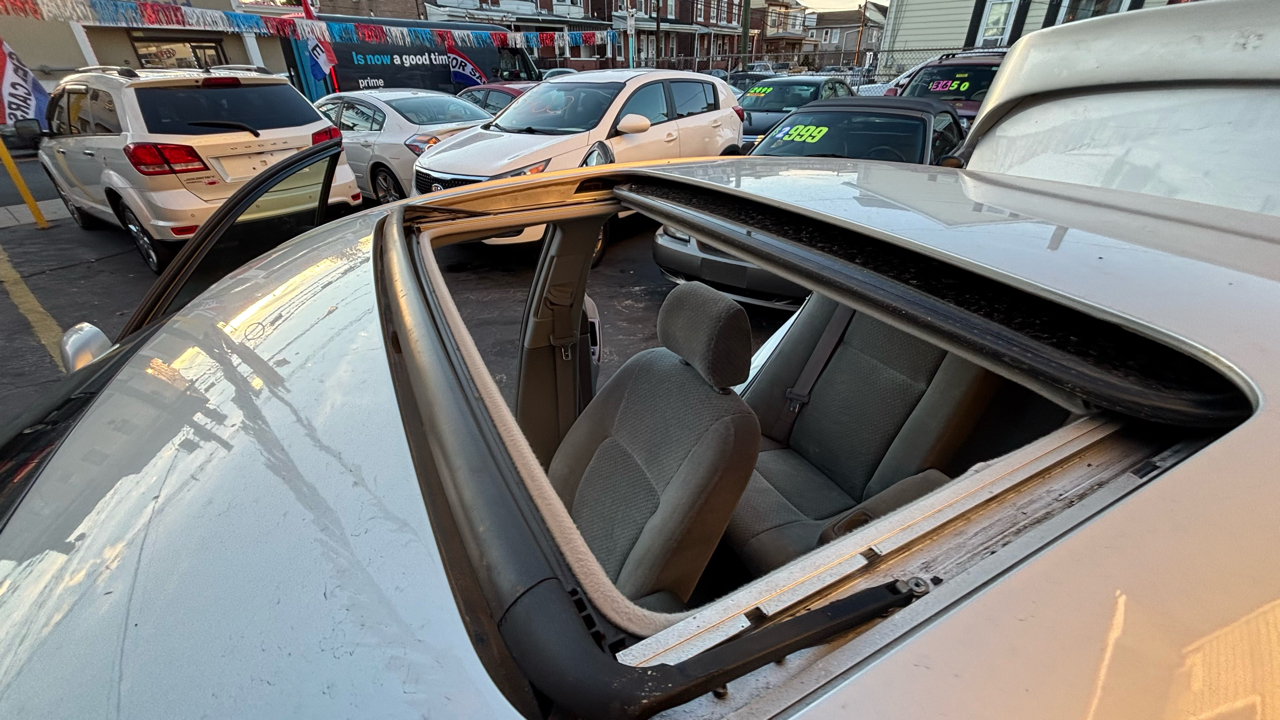 Toyota Camry XLE 2003